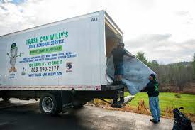 Best Garage Cleanout  in Clarence, IA